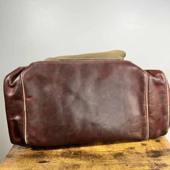 VTG Tan Canvas Leather Battenkill Travel Bag Diamond Bluff Hunting USA 22” - Picture 3 of 16